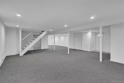 57 Middle Island Road, Medford, NY 11763 - Photo 18