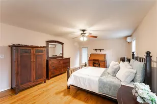 16 8th St, Carle Place, NY 11514 - Photo 8