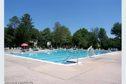 89 Artist Lake Drive, Middle Island, NY 11953 - Photo 6