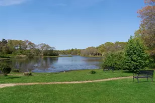 89 Artist Lake Dr, Middle Island, NY 11953 - Photo 10