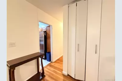 142-05 Roosevelt Avenue #519, Flushing, NY 11354 - Photo 6