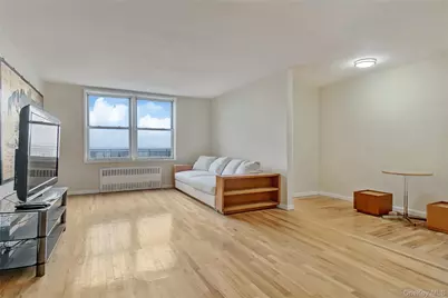 133 Beach 120th Street #1E, Rockaway Park, NY 11694 - Photo 4
