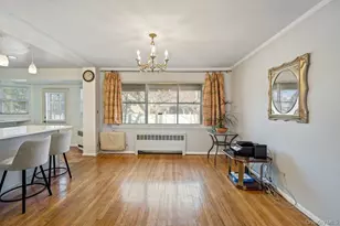 527 Alicia Dr, Westbury, NY 11590 - Photo 6