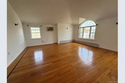 13012 178th Street, Jamaica, NY 11434 - Photo 2