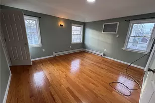 130-12 178th St, Jamaica, NY 11434 - Photo 2