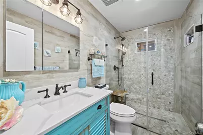 1563 Stevens Avenue, Merrick, NY 11566 - Photo 10