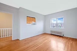20-07 43rd St, Astoria, NY 11105 - Photo 6