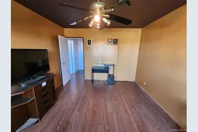 1966 Newbold Avenue #1502, Bronx, NY 10472 - Photo 6