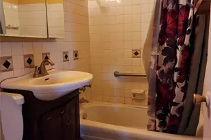 1966 Newbold Ave, Bronx, NY 10472 - Photo 10