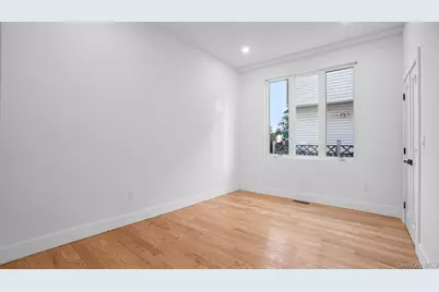 3239 Tierney Place, Bronx, NY 10465 - Photo 12