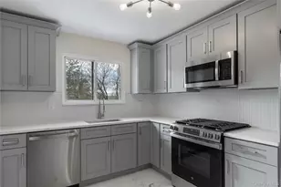 17 Wedgewood Dr, Goshen, NY 10924 - Photo 8