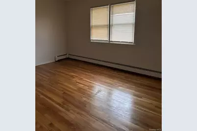 45 Benedict Avenue #5, Valley Stream, NY 11580 - Photo 4