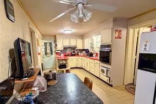 537 Ryders Ln East Bruns, East Brunswick Township, NJ 08816 - Photo 8