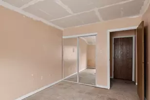 623 Ilyssa Way, New York, NY 10312 - Photo 10