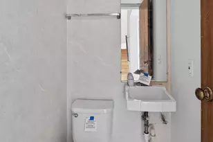 623 Ilyssa Way, New York, NY 10312 - Photo 20