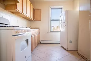 256-20 Francis Lewis Blvd, Rosedale, NY 11422 - Photo 8