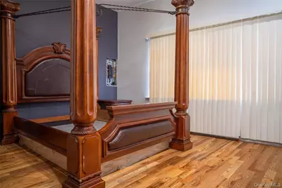 25620 Francis Lewis Boulevard, Rosedale, NY 11422 - Photo 4