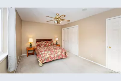 13 Cushing Green S, Pawling, NY 12564 - Photo 30