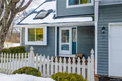 13 Cushing Green S, Pawling, NY 12564 - Photo 2