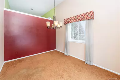 13 Cushing Green S, Pawling, NY 12564 - Photo 18