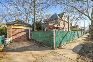 195-01 45th Ave, Flushing, NY 11358 - Photo 18