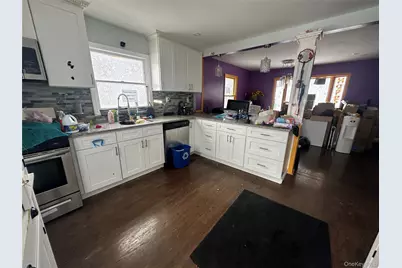 80 E 19th Street, Huntington Station, NY 11746 - Photo 2