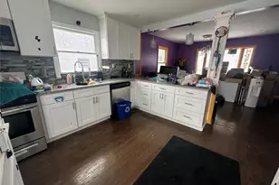 80 E 19th St, Huntington Station, NY 11746 - Photo 2