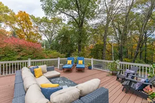 94 Round Hill Rd, Scarsdale, NY 10583 - Photo 40