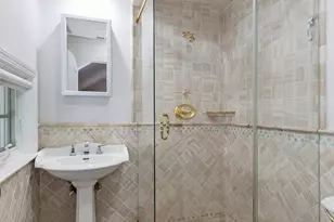 94 Round Hill Rd, Scarsdale, NY 10583 - Photo 30