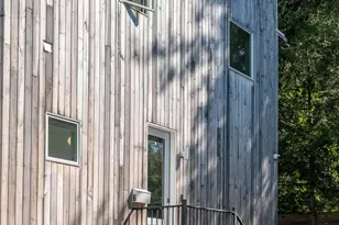 6 Glenwood Ave, Poughkeepsie, NY 12603 - Photo 2