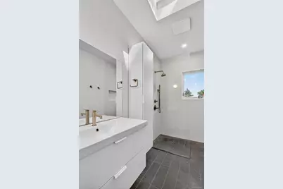 6 Glenwood Avenue, Poughkeepsie, NY 12603 - Photo 18