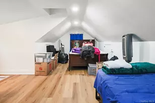 112-02 Witthoff Ave, Queens Village, NY 11429 - Photo 18