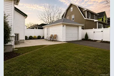 11202 Witthoff Avenue, Queens Village, NY 11429 - Photo 4