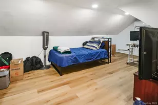 112-02 Witthoff Ave, Queens Village, NY 11429 - Photo 22