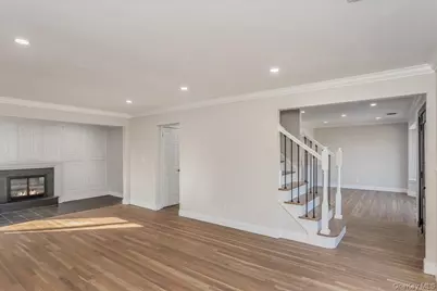 20 Shirley Court, Commack, NY 11725 - Photo 6