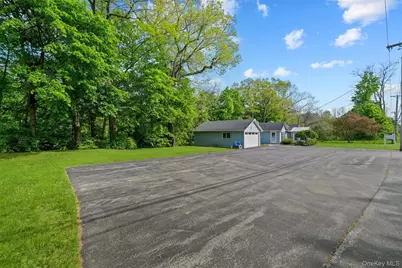 1400 Route 44, Pleasant Valley, NY 12569 - Photo 36
