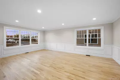 335 Evans Avenue, Elmont, NY 11003 - Photo 8