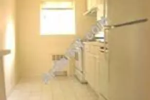 221 Middle Neck Rd, Great Neck, NY 11023 - Photo 6