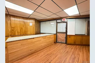 6938 Myrtle Avenue, Glendale, NY 11385 - Photo 18