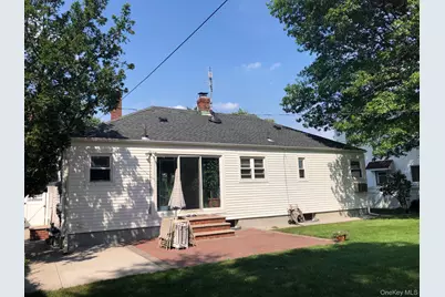 69 Soundview Road, Great Neck, NY 11020 - Photo 8