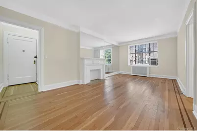 2 Westchester Avenue #3Q, White Plains, NY 10601 - Photo 4