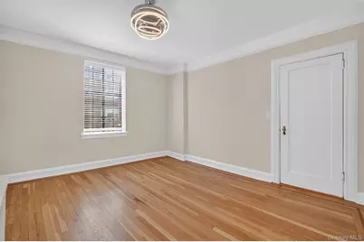 2 Westchester Avenue #3Q, White Plains, NY 10601 - Photo 18