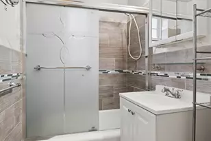 139-09 84th Dr, Briarwood, NY 11435 - Photo 10