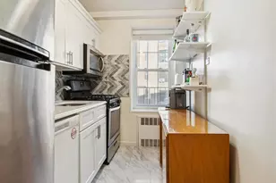 139-09 84th Dr, Briarwood, NY 11435 - Photo 4