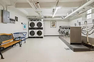 139-09 84th Dr, Briarwood, NY 11435 - Photo 12