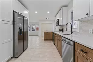 3322 Parkway Dr, Baldwin, NY 11510 - Photo 4