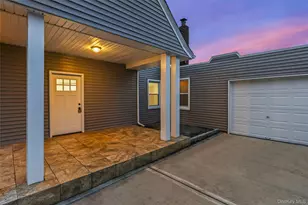 3322 Parkway Dr, Baldwin, NY 11510 - Photo 2