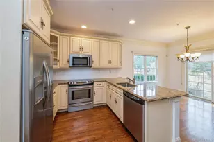 22 Meadow Ct, Oakdale, NY 11769 - Photo 6