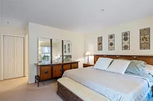 138 Brattle Cir, Melville, NY 11747 - Photo 12