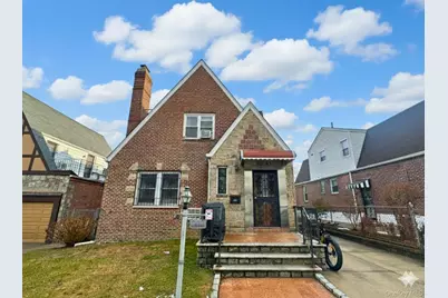 62-63 Ellwell Crescent #1st Floor, Rego Park, NY 11374 - Photo 1